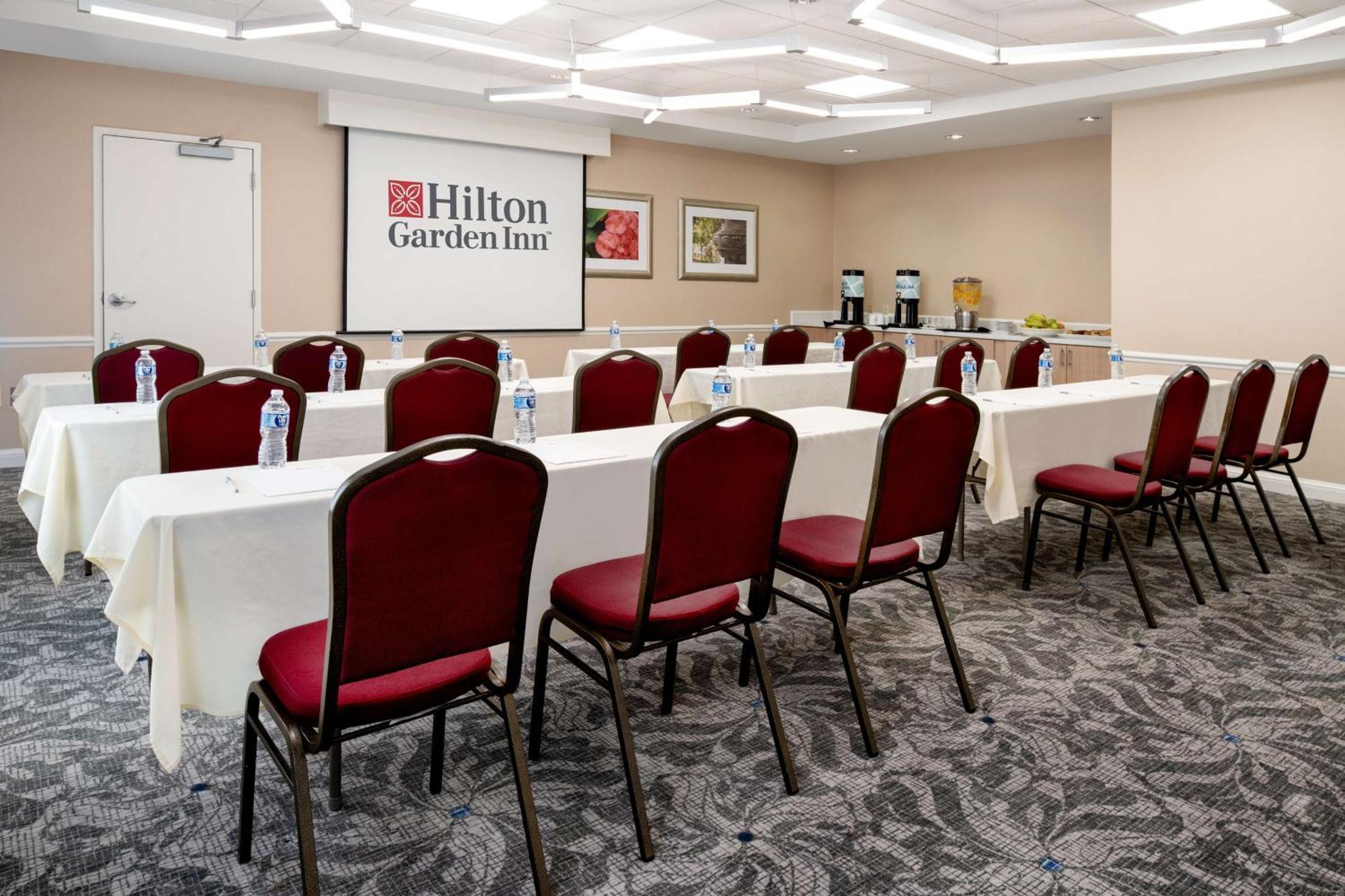 Hilton Garden Inn Roseville Eksteriør bilde